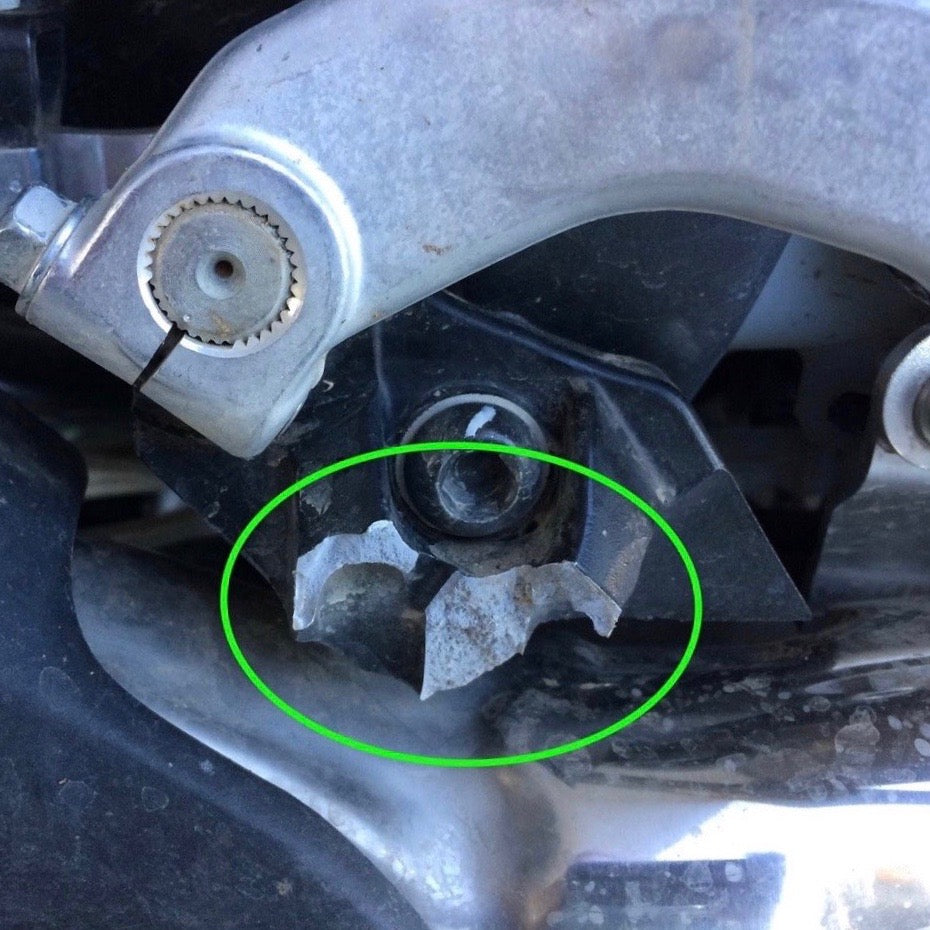 Camel Brace prevents broken footpeg mount on Honda Africa Twin CRF1000L