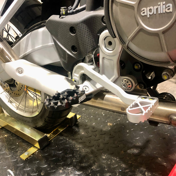 Camel ADV Aprilia Big Bite Foot Pegs