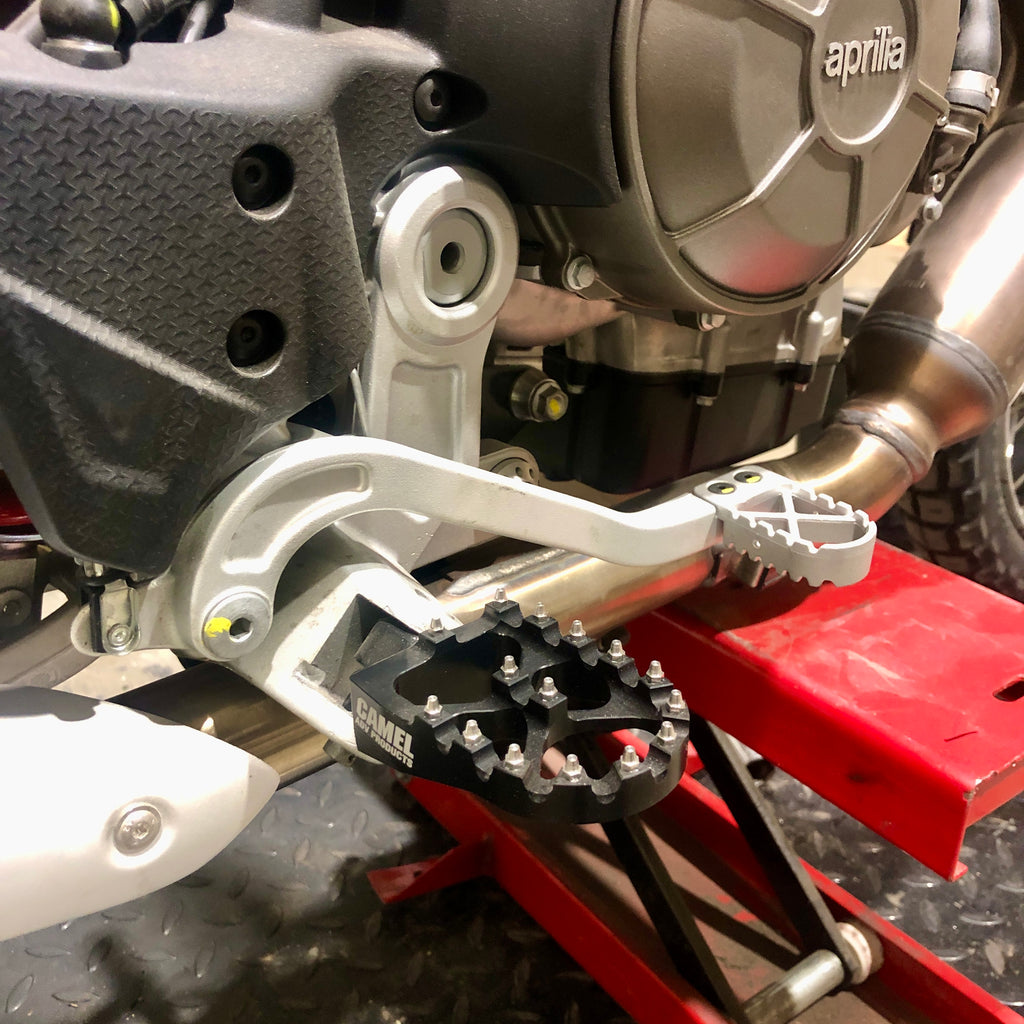 Camel ADV Aprilia Big Bite Foot Pegs